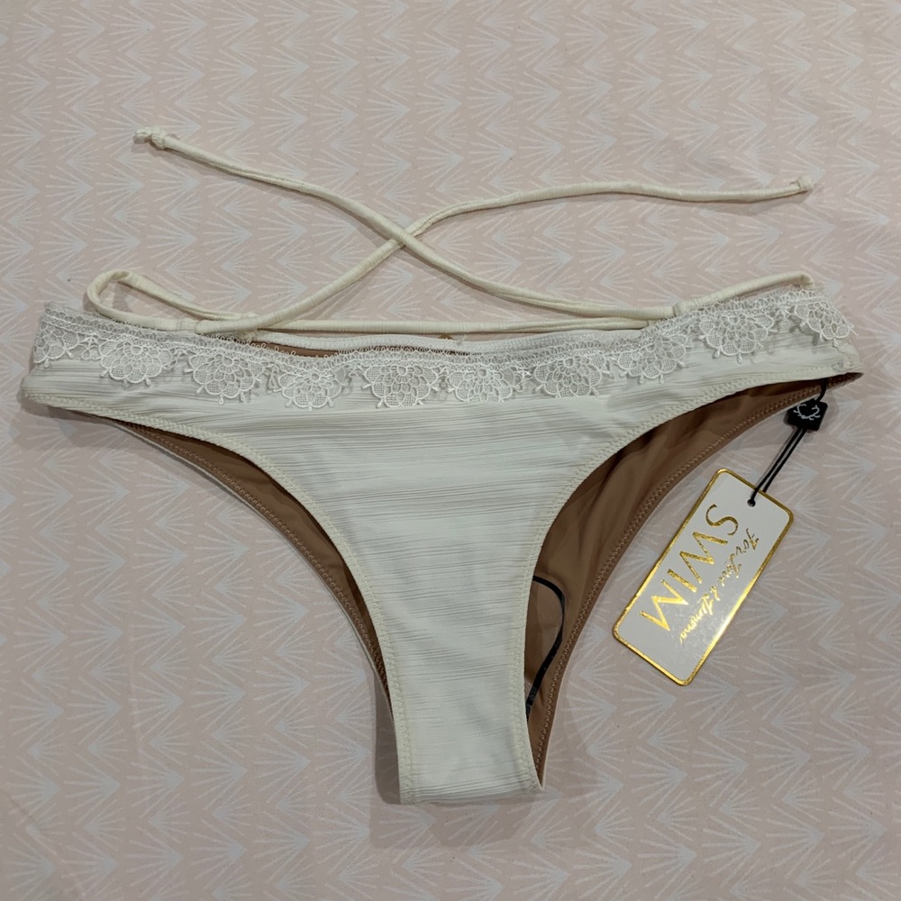 NWT FLL BIKINI BOTTOMS